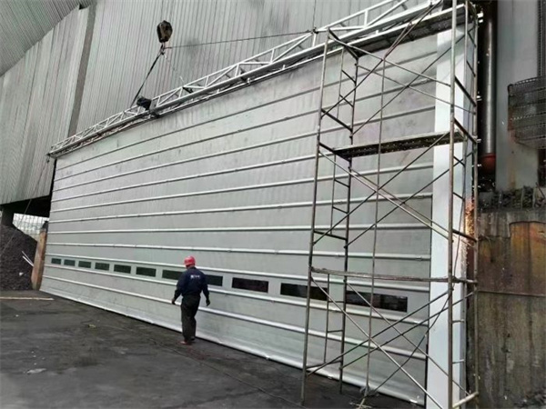 軟質(zhì)快速門